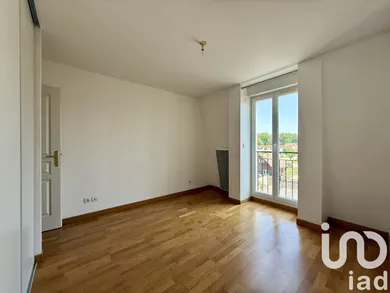 Apartment at Lamorlaye (60260) — 6/10