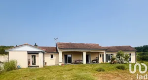 Maison à Saint-Astier (24110)