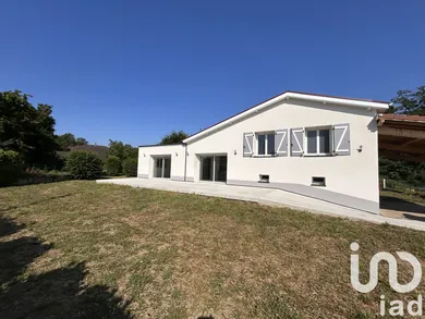 House at Saint-Romans (38160)