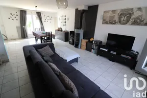 Maison traditionnelle à Vernou-la-Celle-sur-Seine (77670)