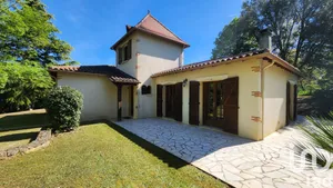 Maison à Couze-et-Saint-Front (24150)