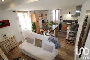 Maison de village à Riez (04500)