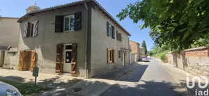 House at Escatalens (82700)