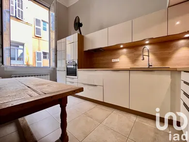 Apartment at Aix-en-Provence (13100)