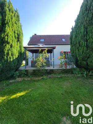 Pavillon à Mont-Saint-Père (02400)