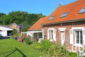 Village house at Chiry-Ourscamp (60138)