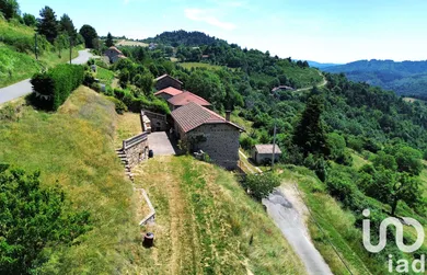 Maison traditionnelle à Rochepaule (07320)