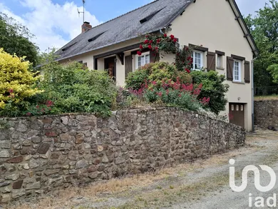 House in Rouessé-Vassé (72140)