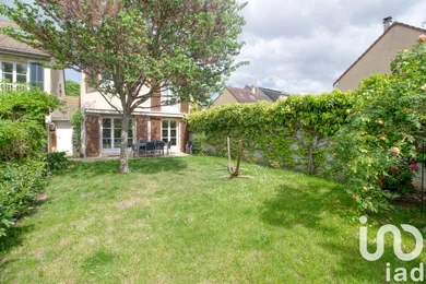 House at Saint-Leu-la-Forêt (95320)