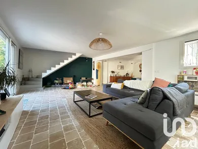 Traditional house in Montlhéry (91310)