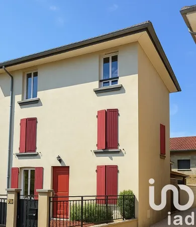 Village house at Sillans (38590)