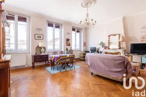Appartement à VILLEURBANNE (69100)