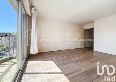 Apartment at Bourg-la-Reine (92340)