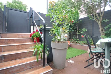 House at Le Chesnay (78150)