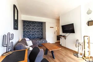 Apartment at Antony (92160)