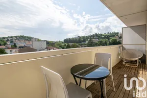 Apartment at Saint-Étienne (42100)