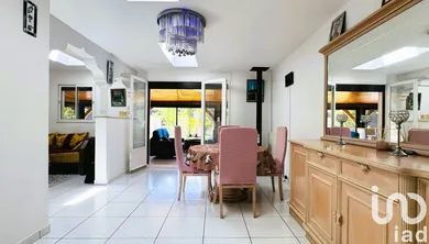 Maison à La Chapelle-Saint-Luc (10600)