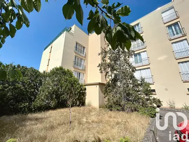 Apartment at Ablon-sur-Seine (94480)