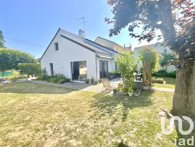 Maison à Sainte-Geneviève-des-Bois (91700)