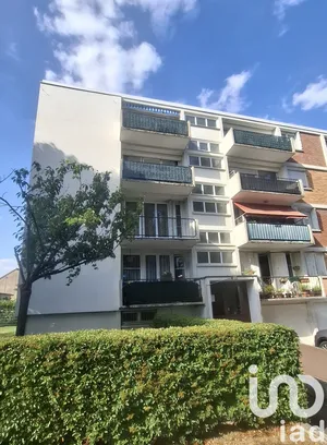 Appartement à Sainte-Geneviève-des-Bois (91700)