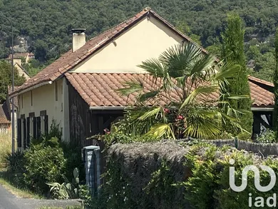 House at La Roque-Gageac (24250)