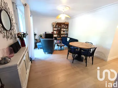 Apartment in La Roche-sur-Yon (85000)