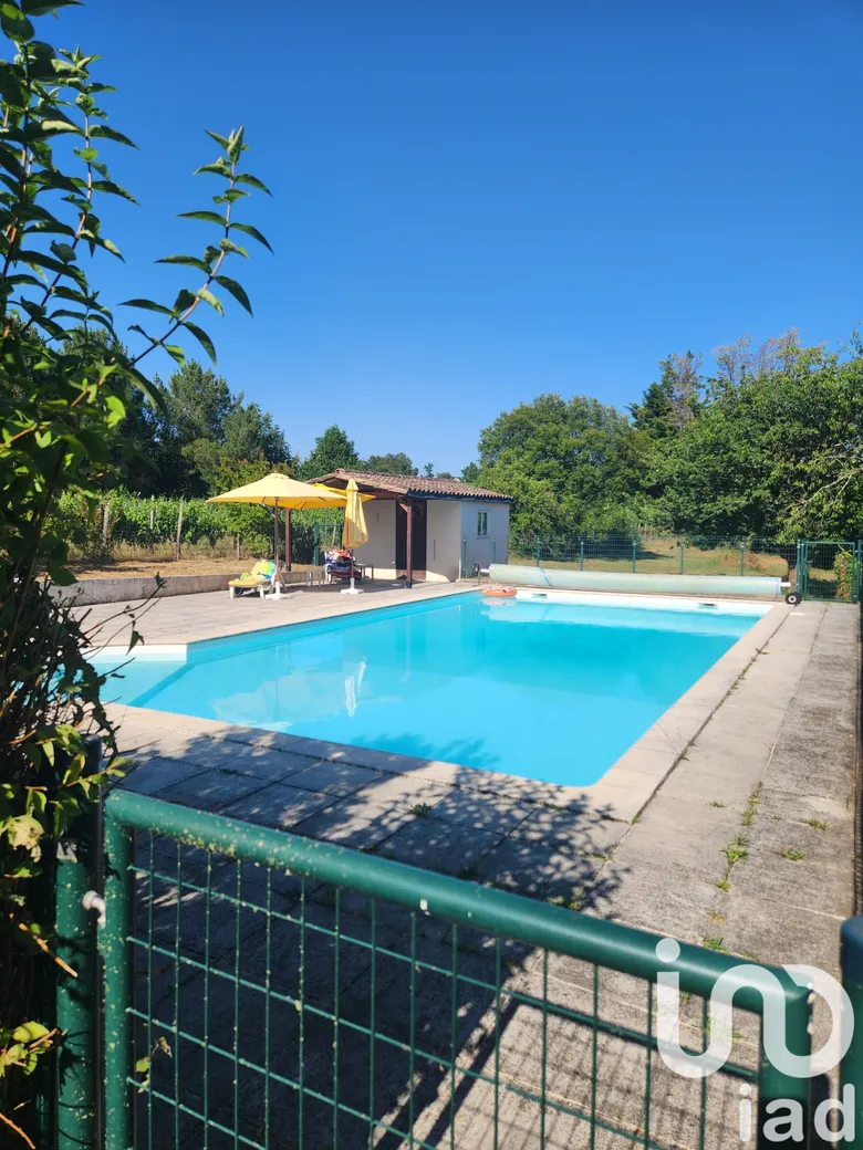 Maison 5 pièces 220 m² · à Saint-Palais · 220 m² · 249 000 €