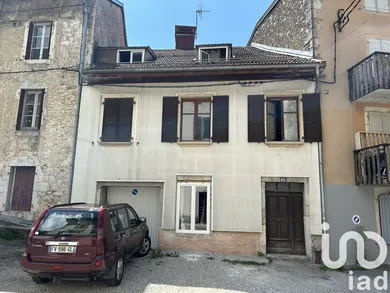Building in Hauts de Bienne (39400)