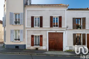 Townhouse at Bry-sur-Marne (94360)