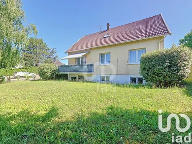 Detached house at Saint-Georges-sur-Baulche (89000)
