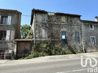 Immeuble à Saint-Privat (07200)
