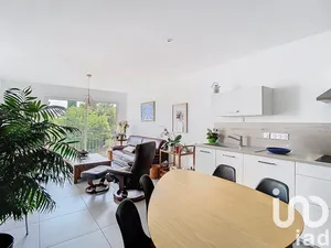 Appartement à Volx (04130)