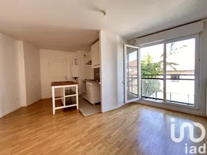 Apartment at Montreuil (93100)