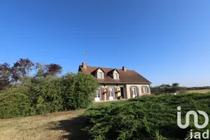 Maison traditionnelle à Oussoy-en-Gâtinais (45290)
