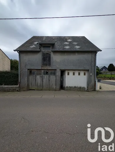 Garage à Tinchebray-Bocage (61800)