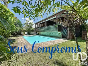 House at Saint-Gilles les Bains (97434)