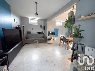 Townhouse in Seraincourt (95450)