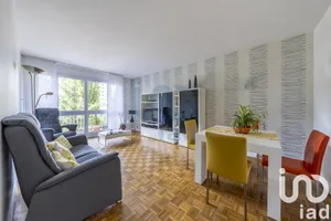 Apartment at Villejuif (94800)