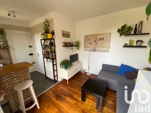 Apartment at Villejuif (94800)