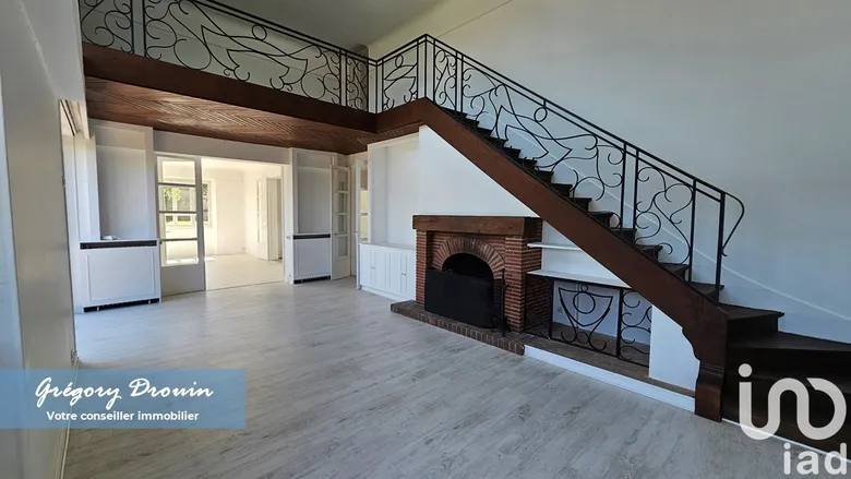 Maison 8 pièces 258 m² · à Pithiviers · 258 m² · 329 900 €