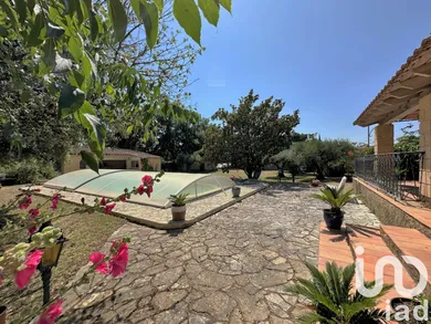 House at Uzès (30700)