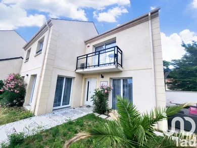 Maison traditionnelle à Conflans-Sainte-Honorine (78700)