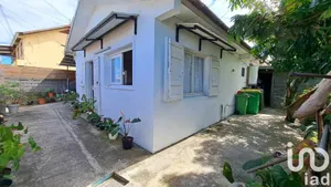 House at Saint-Pierre (97410)