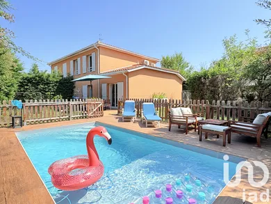 Maison à Carbon-Blanc (33560)