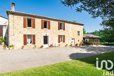 Maison de campagne à Saint-Maixant (33490)