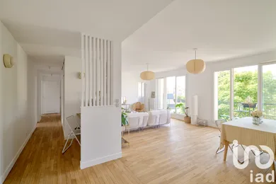 Apartment at Asnières-sur-Seine (92600)