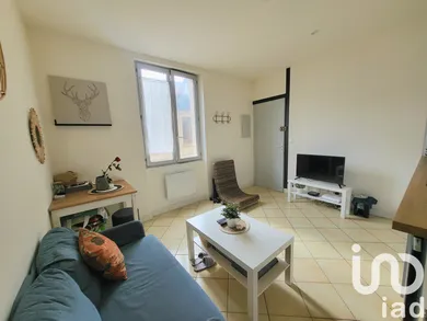 Apartment in Longjumeau (91160)
