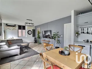 Apartment at SALLES (33770)