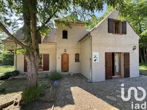 House at Domptin (02310)
