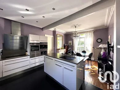 Mansion at Pierrefonds (60350)